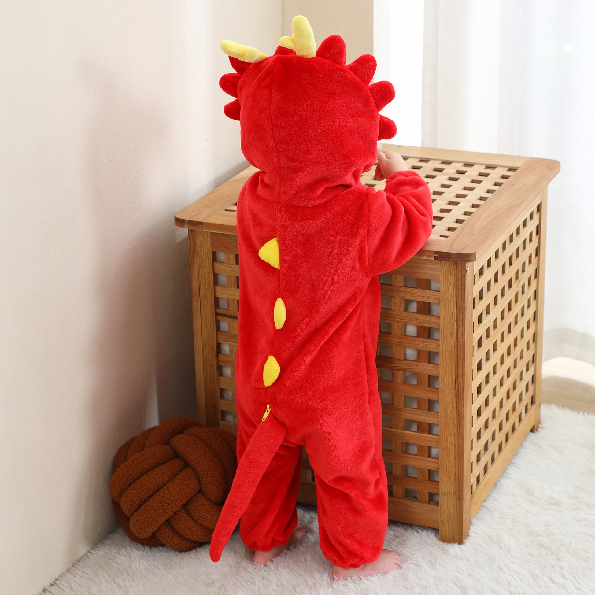 Rød Dinosaur Kostume til Børn – Sejt og Vildt Dinosaurkostume