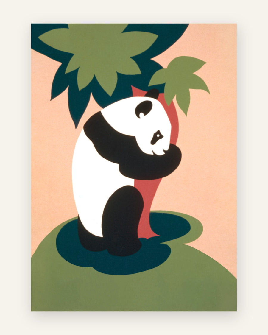 Børneplakat med stiliseret sort-hvid panda der krammer en stamme med grønne blade på fersken baggrund til børneværelset