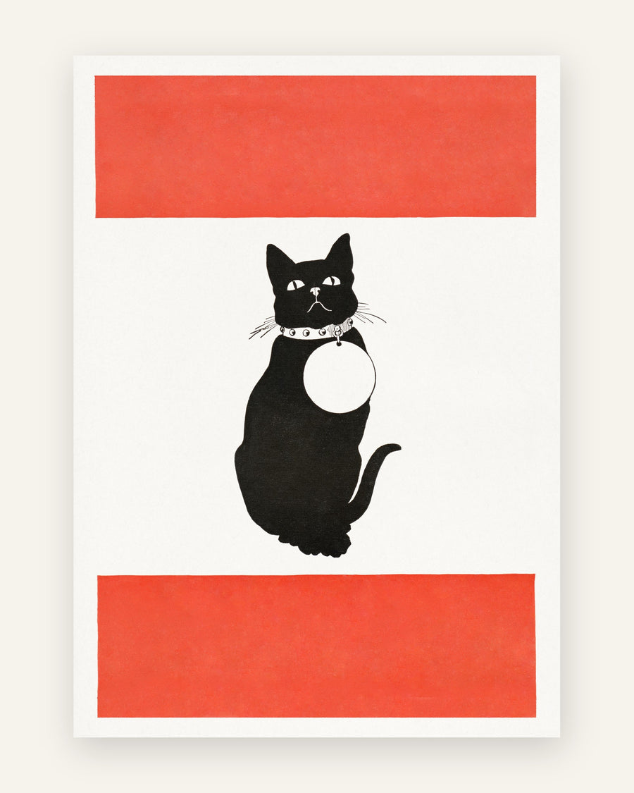 Grafisk plakat med en sort kat med pigget halsbånd og rundt vedhæng mellem to koralrøde bånd på cremefarvet baggrund i retrostil