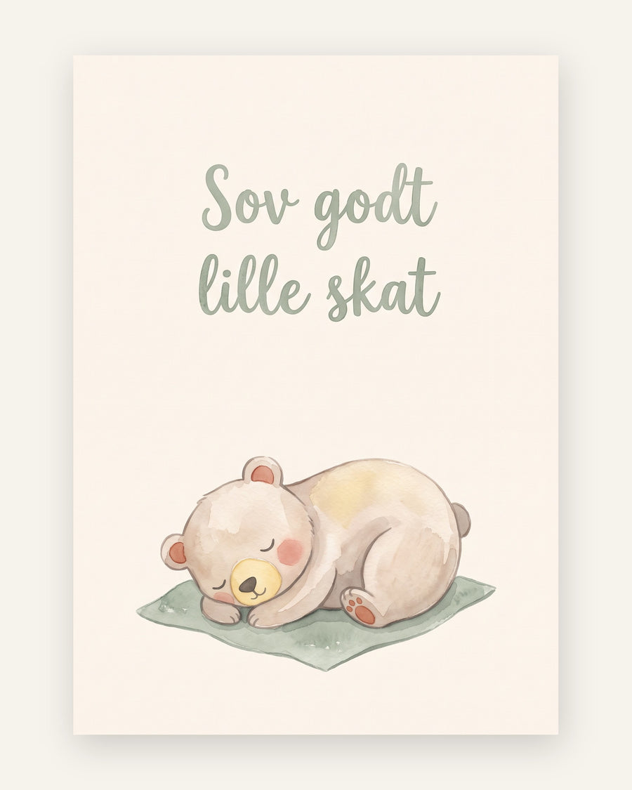 Citatplakat med sovende bjørn og teksten Sov godt lille skat