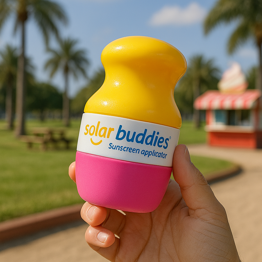 Solar Buddies solcreme applikator i brug – nem solbeskyttelse til familien