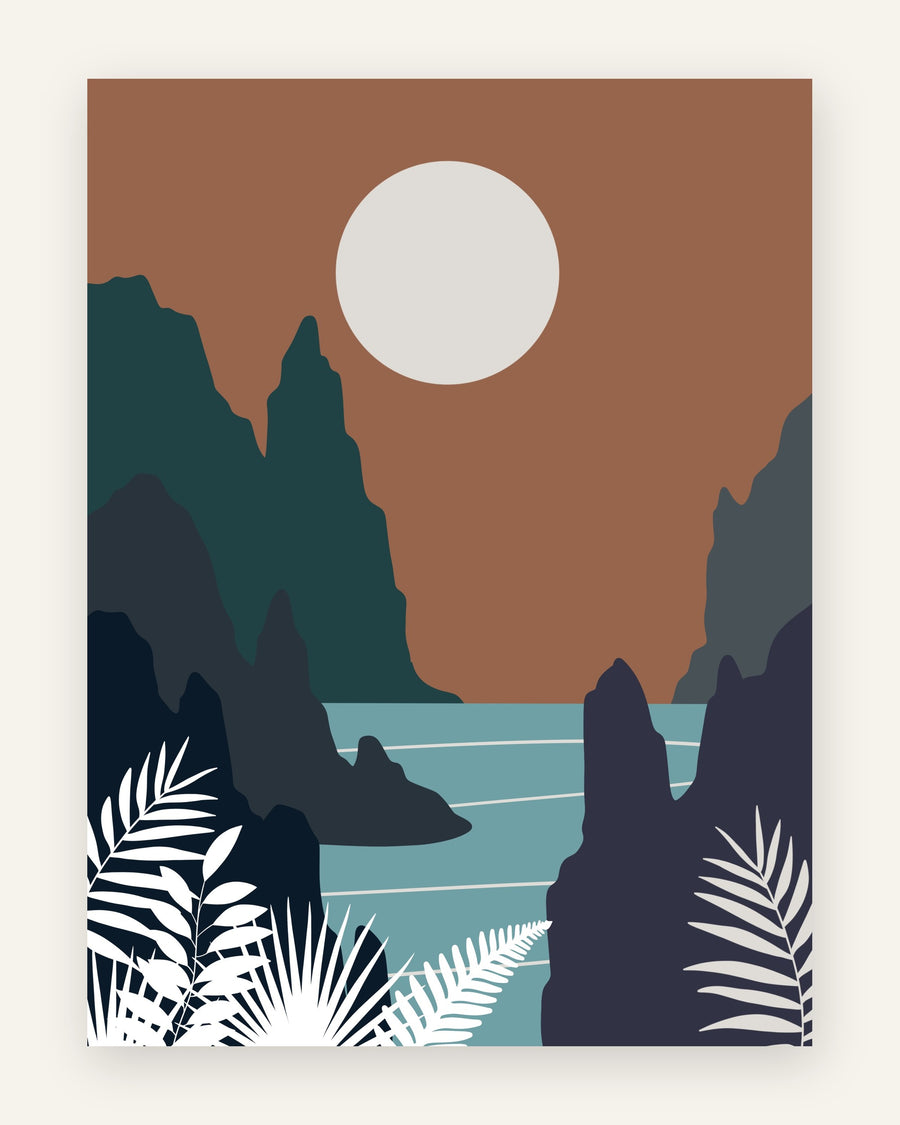 Børneplakat med mørk blågrønne klippespir, cremefarvet måne og blå lagune med hvide bregneblade på terrakotta baggrund til børneværelset