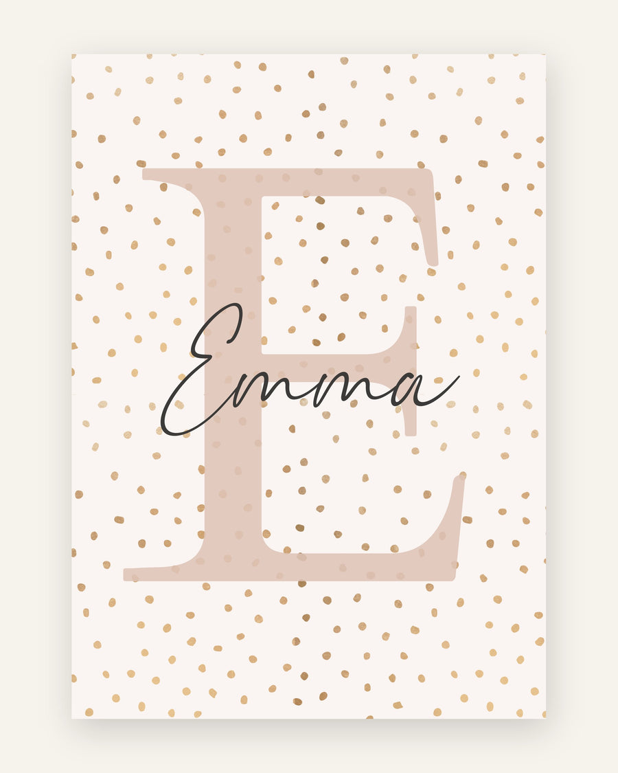 Børneplakat med navneplakat emma i beige til pigeværelset