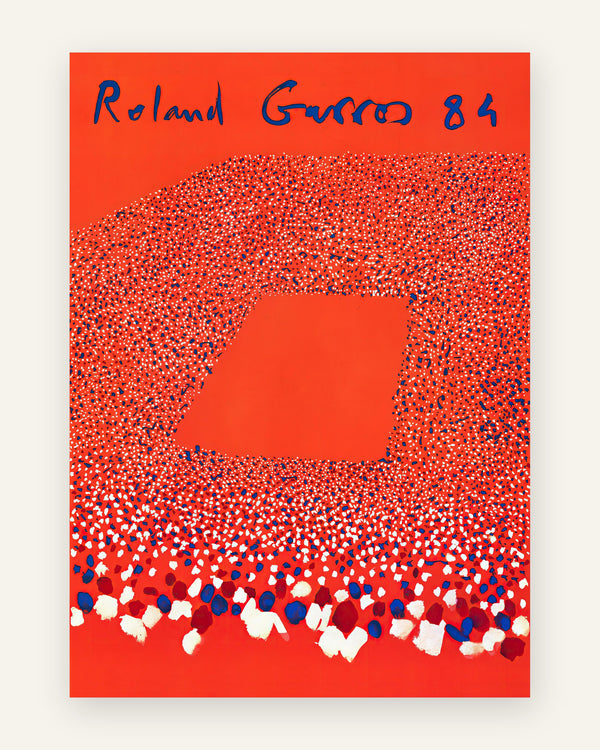 Vintage kunstplakat i rød med hvide og blå prikker der danner en tennisbane og teksten Roland Garros 84